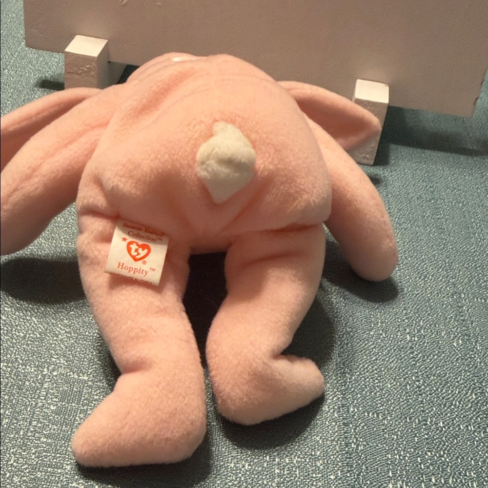 Ty Rare Hoppity Pink Baby Bag Plush Bunny with errors - Picture 4 of 4